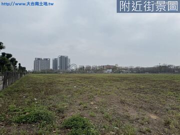 高鐵站三井對面/三角窗/建地1